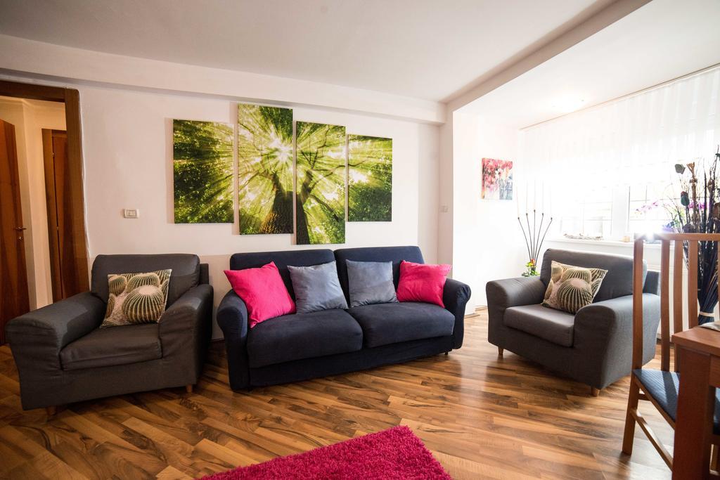 Rox Central Apartments Timisoara Luaran gambar