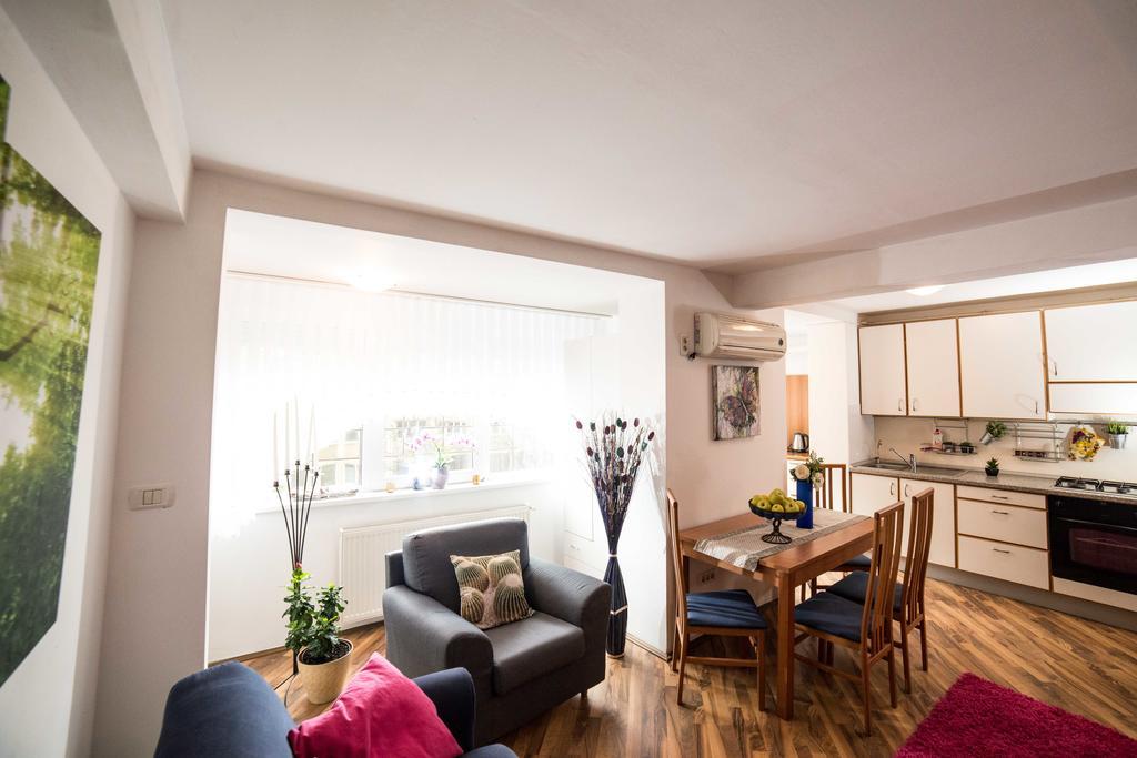 Rox Central Apartments Timisoara Luaran gambar